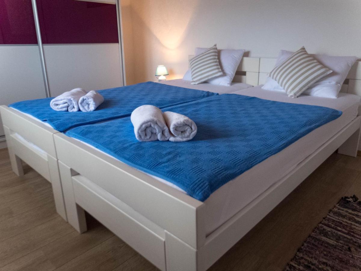 Apartment Village House Ravno Esterno foto